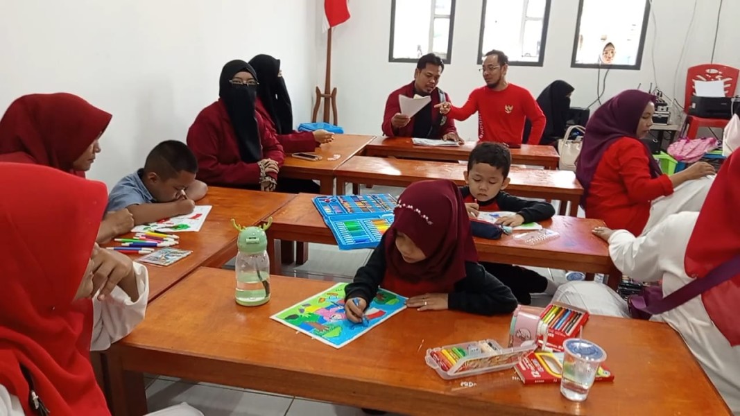 Ratusan Anak Ikuti Lomba Mewarnai dan Menggambar HUT RI ke-80 di Desa Pasir Kemilu