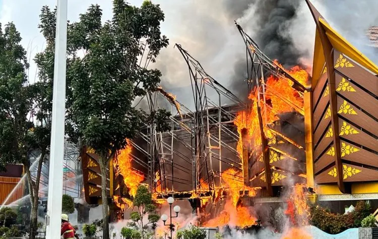 Pekanbaru tutup layanan Disdukcapil pascakebakaran MPP