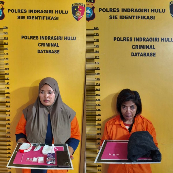 Dua Wanita Diciduk di Rengat Barat, Polisi Temukan Sabu 6,55 Gram dari Dua Lokasi Berbeda