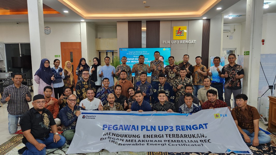 Langkah Hijau PLN UP3 Rengat, 100% Pegawai Sudah Gunakan Listrik Ramah Lingkungan