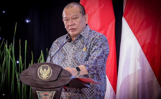 Penangkapan Tersangka Korupsi CPO, Bukti Kerakusan Oligarki Sawit