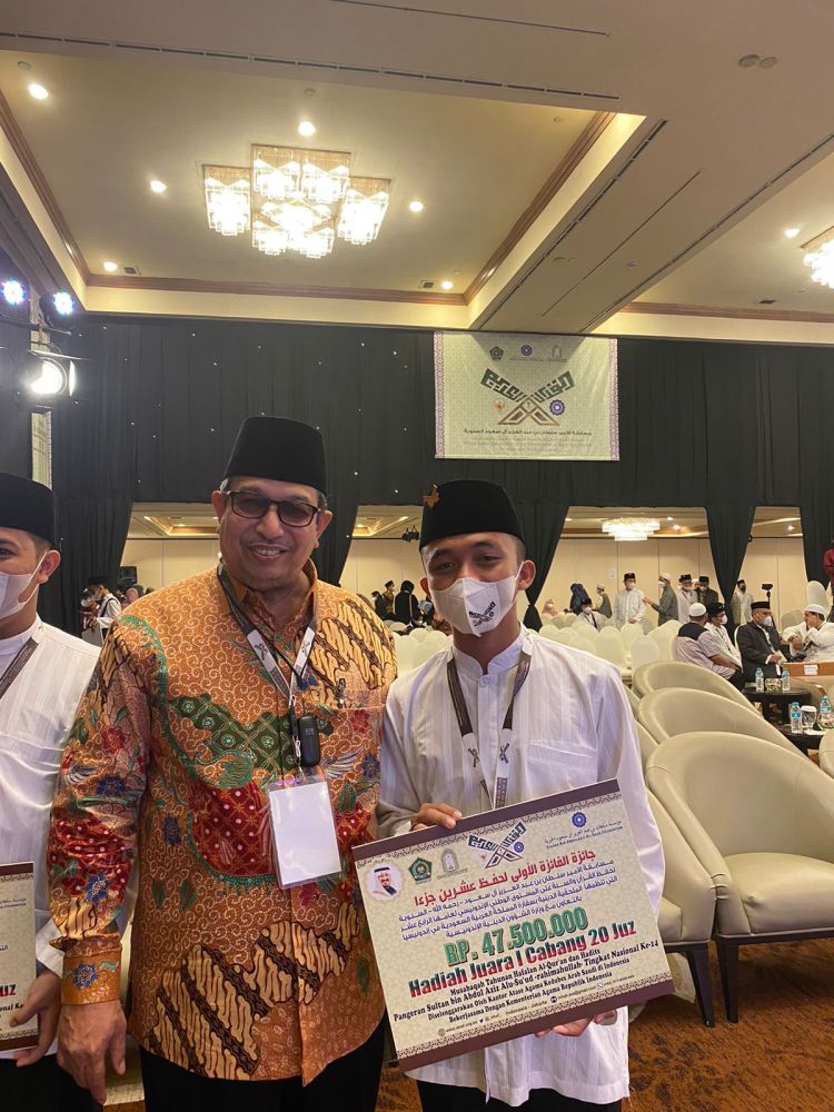 Hafidz Riau Juara Terbaik 1 MHQH Tingkat Nasional 2022