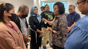 Sri Mulyani Besuk David Korban Penganiayaan Anak Pejabat Pajak