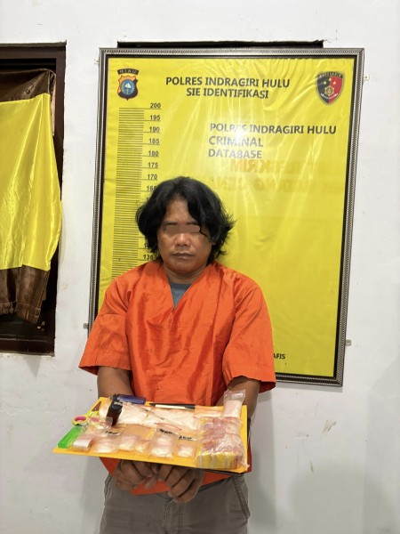 Bandar Sabu di Perbatasan Kecamatan Diringkus, Polsek Batang Cenaku Amankan Hampir 100 Gram Sabu
