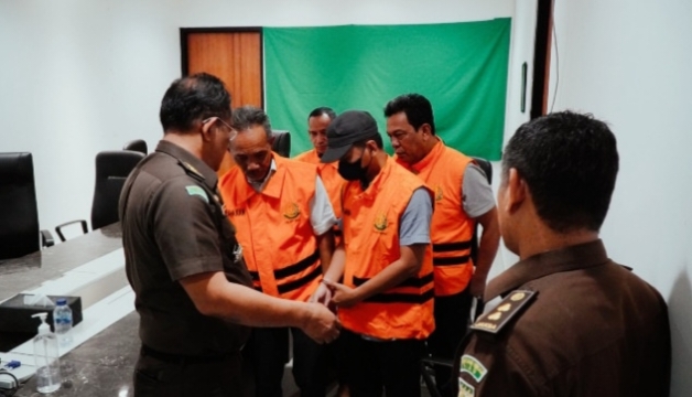 Tersangka Korupsi Gugat Kejati