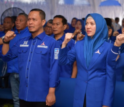 Melompat ke Partai Besutan SBY, Sulastri Dinobatkan jadi Srikandi  Demokrat Riau