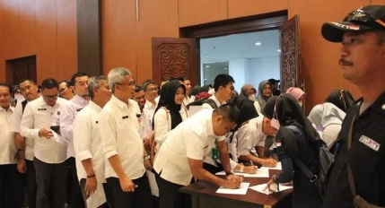 Gandeng BNN Riau  Dinas PUPR-PKPP Provinsi Riau Gelar Tes Urine