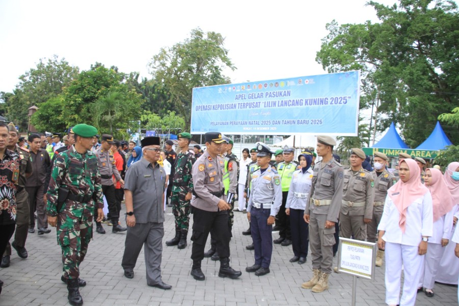 Siap Amankan Libur Natal dan Tahun Baru, Polres Inhu Laksanakan Apel Gelar Pasukan Operasi Lilin 2025