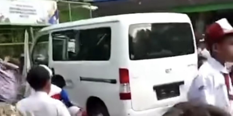 Evaluasi Total Operasional MBG Pasca Mobil Seruduk Siswa SDN