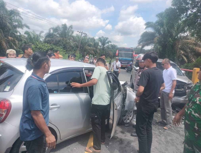 Tabrakan Menghantam Jembatan di Pelalawan, 1 Tewas dan 3 Terluka Dalam Kecelakaan Lalu Lintas