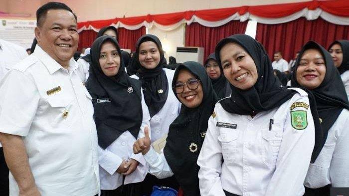 Orangtua Jangan Khawatir Biaya, Ada Jalur Afirmasi SMA dan SMK Swasta: Biayanya Ditanggung Pemprov Riau Sampai Tamat