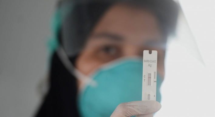 PPKM Dicabut, Tes PCR tidak Lagi Diwajibkan