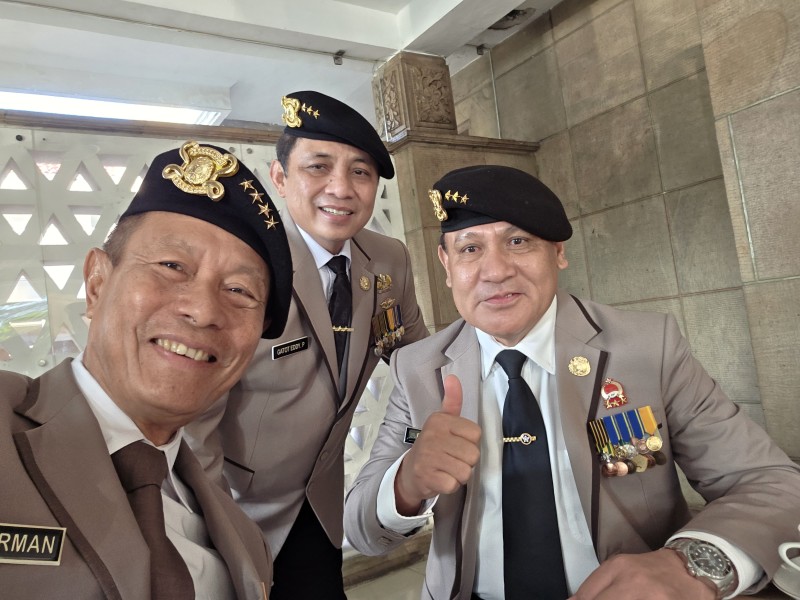 Purnawirawan Polri Kumpul di TMP Kalibata, Ada Dai Bachtiar, BHD, Timur Pradopo, Sutarman, dan Firli Bahuri