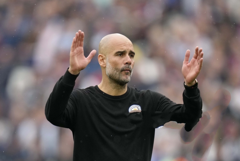 Guardiola Siap Pertahankan Silva dari Kejaran Barcelona