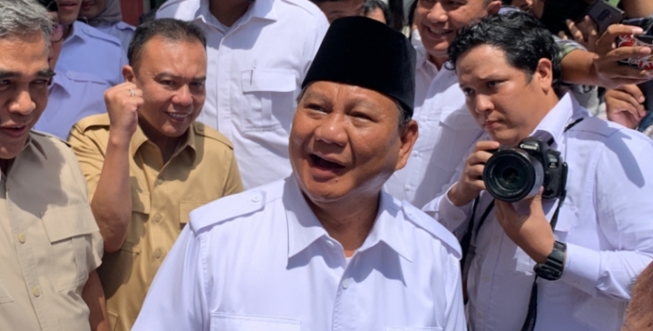Prabowo Temui Jokowi di Solo, Ada Apa?