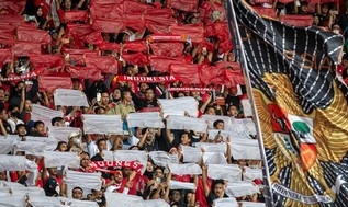 Suporter Indonesia Pecahkan Kaca Bus Thailand, STY Jadi Waswas