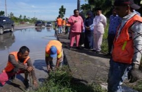 Pencarian 17 Korban Kapal Terbakar di NTT diperpanjang