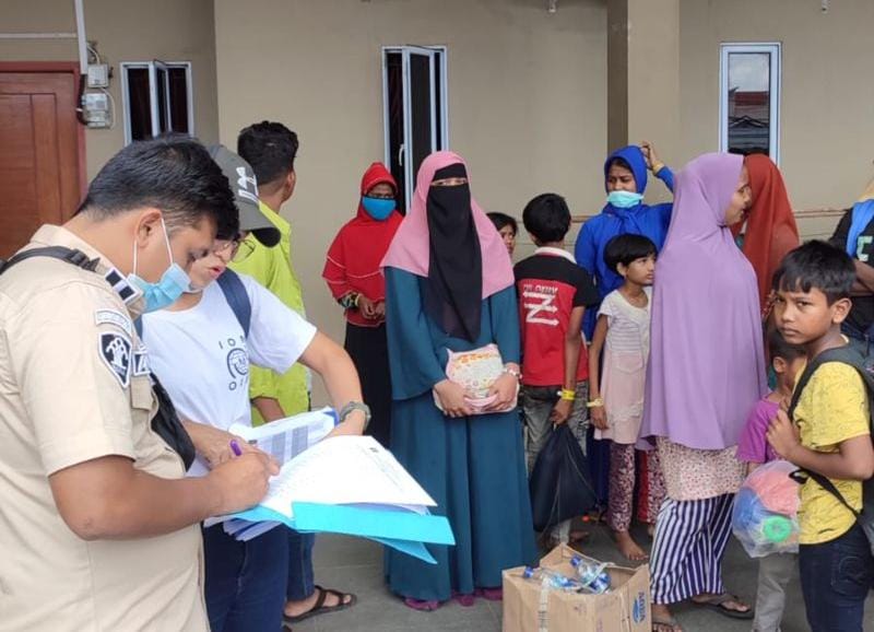 191 Pengungsi Rohingya dari Aceh Tiba di Pekanbaru
