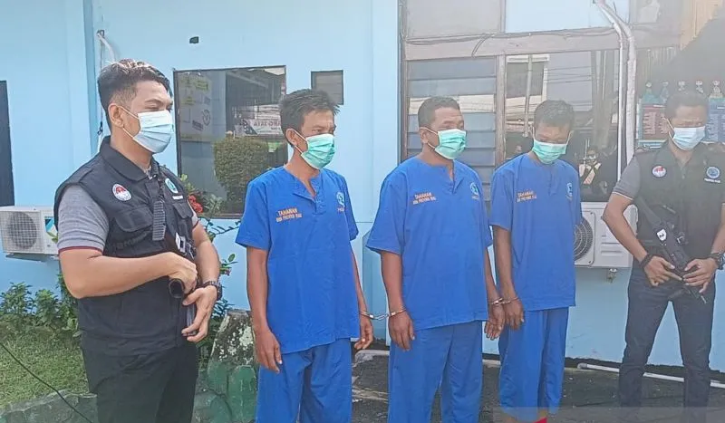 BNNP Riau Tangkap Tiga Kurir Sabu 8,9 kg di Bengkalis