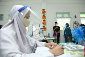 Penyaluran Dana BOS Riau Semester I Sudah capai Rp893,7 Miliar