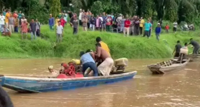 Dua Pelajar Hanyut di Sungai Batanghari ditemukan Tewas