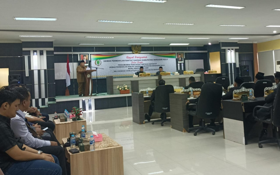 Lewat Rapat Paripurna, Tiga Nama Pimpinan Definitif DPRD Inhu Resmi Ditetapkan