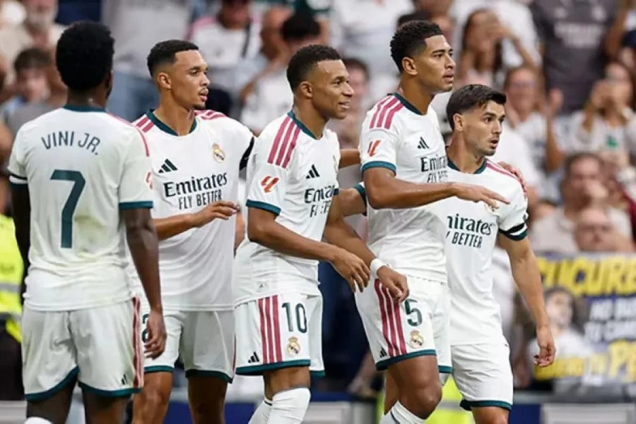 Real Madrid Sapu Bersih Tiga Laga dan Kuasai Puncak Klasemen LaLiga