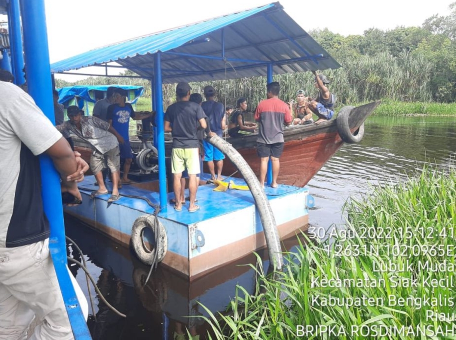Empat Pekerja Tenggelam saat Melangsir Sawit di Bengkalis, 1 Hilang