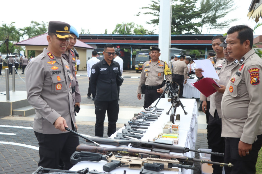 Kapolres Inhu Pimpin Pengecekan Senjata Api, Jaga Keamanan dan Integritas Kepolisian