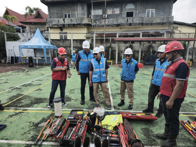 PLN Siapkan Listrik Tanpa Gangguan Menyambut Natal dan Tahun Baru 2025