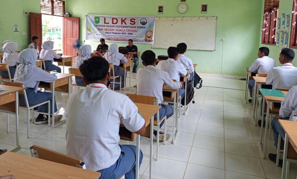 JMSI Sosialisasikan Pemahaman 5W+1H  OSIS SMKN 1 Kuala Cenaku