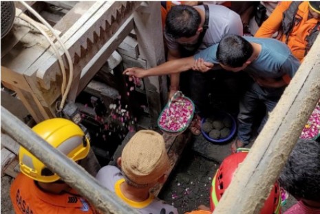 Basarnas Akhiri Penyelamatan 8 Penambang Emas yang Terjebak dalam Lubang