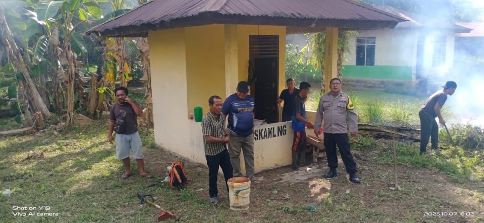 Bhabinkamtibmas Aipda Wendy Surya Ajak Warga Aktif Jaga Kamtibmas Melalui Ronda Malam