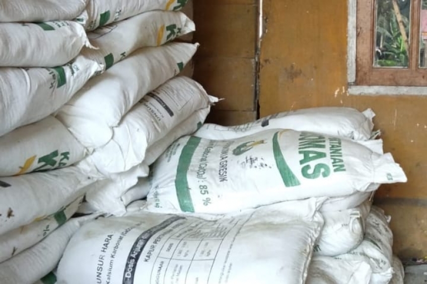 Harga TBS Anjlok, Orderan Pupuk Kimia Makin Sepi