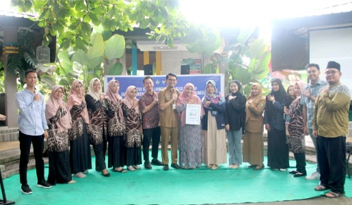Tim Pengabdian Teknik Informatika Politeknik Negeri Bengkalis, Bimtek dan Soft Launching Aplikasi “HUGS+ME” di Yayasan Sahabat Daun Indonesia