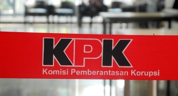 Geledah Rumah di Batam Terkait Kasus Lukas Enembe, KPK Sita Duit Ratusan Juta