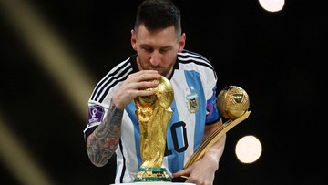 Messi Tak Rela Jauh dari Trofi Piala Dunia, Tidur Pun Ikut Dibawa