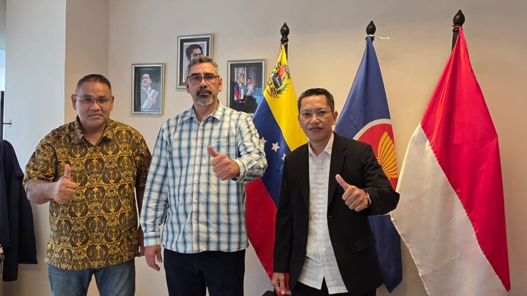 Teguh Santosa: Jurnalis Harus Jadi Penyeru Perdamaian, Bukan Alat Kekuasaan
