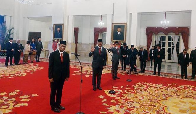 Jokowi Lantik 3 Wakil Menteri, Salah Satunya Wamenkeu Thomas Djiwandono