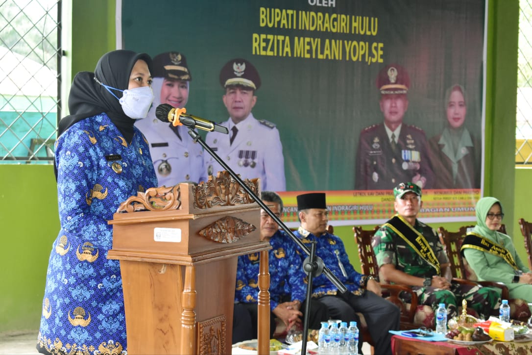 Bupati Rezita Resmikan Balai Penyuluhan KB Kecamatan Pasir Penyu dan Kecamatan Lirik