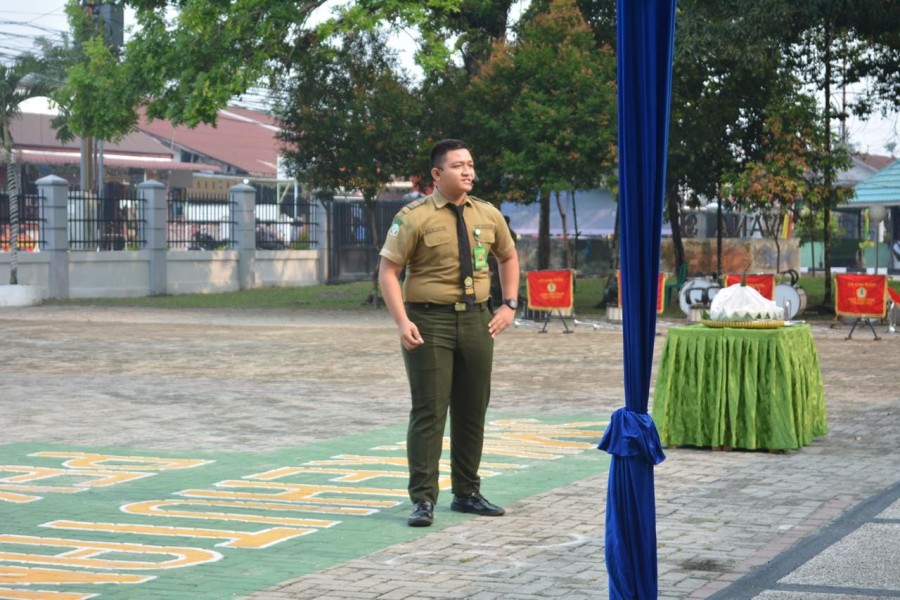 Storytelling Bahasa Inggris Warnai Pengukuhan SMK Kehutanan Negeri Pekanbaru