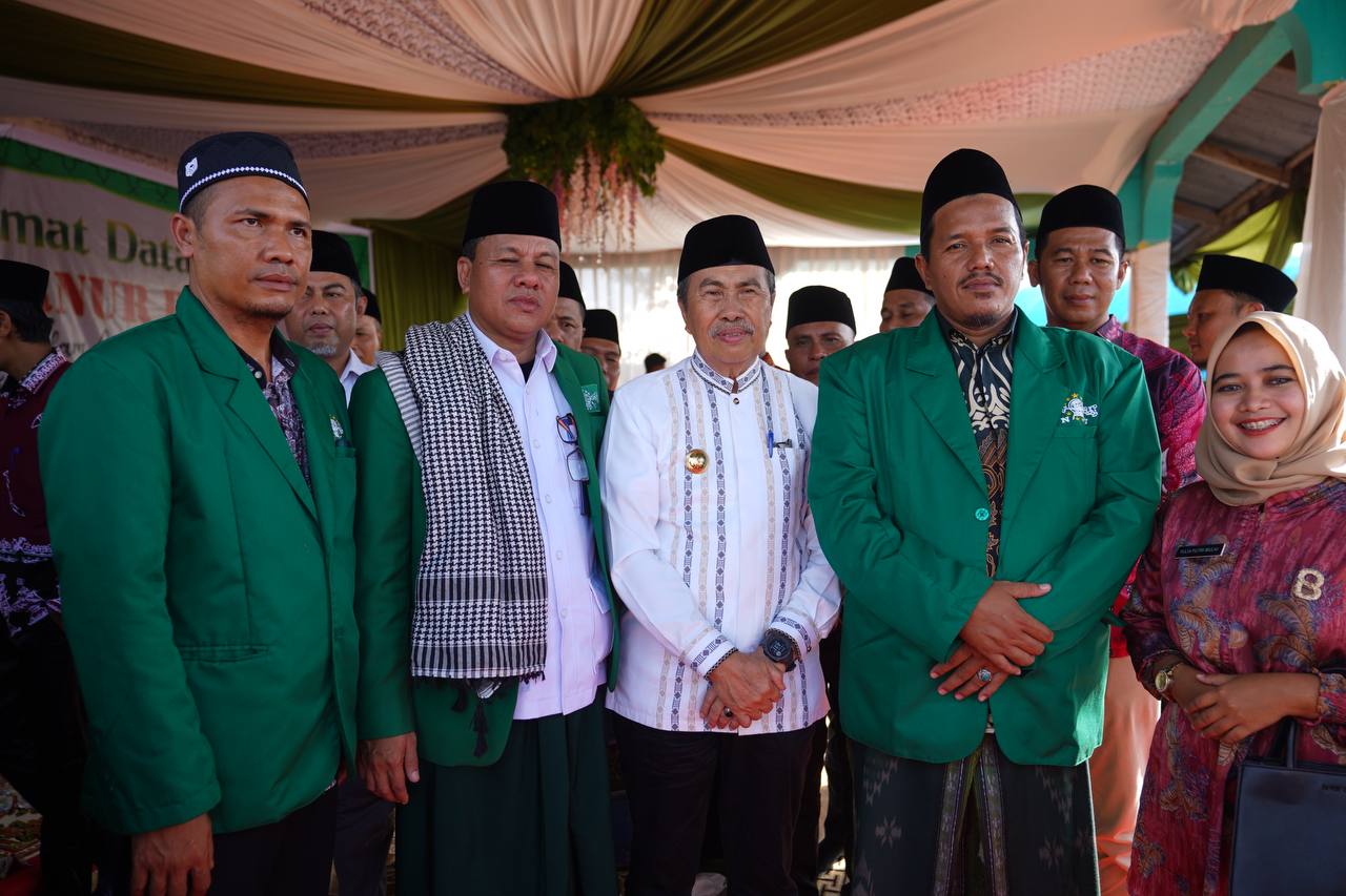 Hadiri Tablig Akbar, Gubri Terima Sejumlah Aspirasi Masyarakat Singingi Hilir