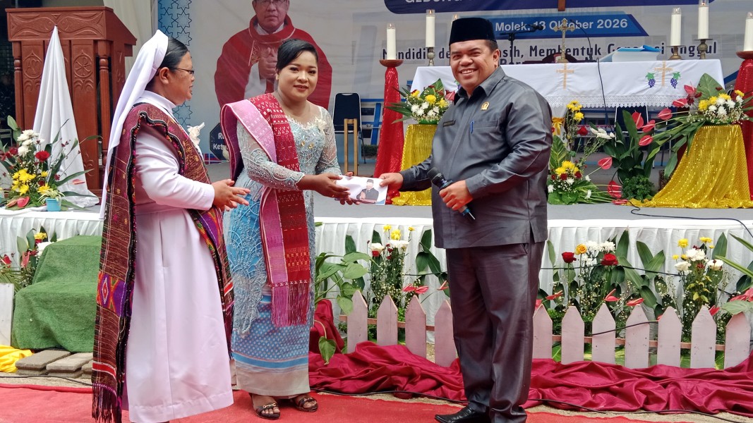 Dukung Kemajuan Pendidikan di Inhu, Sabtu Sinurat Hadiri Peresmian Gedung Baru SMP Santa Theresia Air Molek