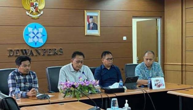 Dewan Pers Desak Kapolri dan Panglima TNI Bentuk Tim Imparsial Usut Kebakaran Rumah Wartawan di Karo