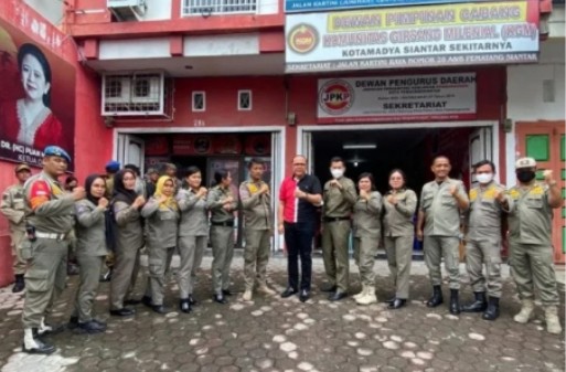 Junimart Minta Pemerintah Tetapkan Status Ribuan Honorer Satpol PP