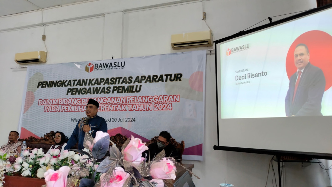 Penguatan Pengawasan Pilkada, Pimpinan Bawaslu Inhu Rakor Bersama Seluruh Panwascam Inhu