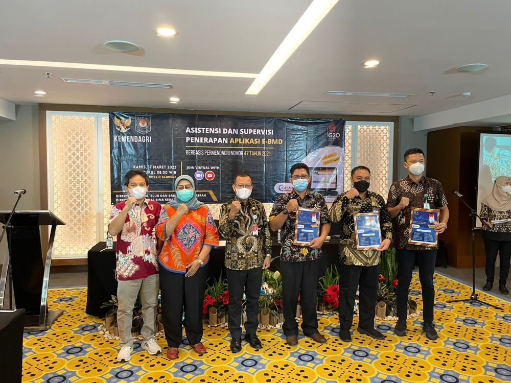Pemprov Riau Jadi Salah Satu Penerima Akun Penerapan E-BMD Dari Kemendagri