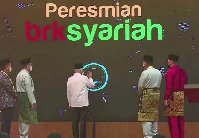 10 Hari Peluncuran, Bank Riau Kepri Syariah Himpun Laba Rp300 Miliar