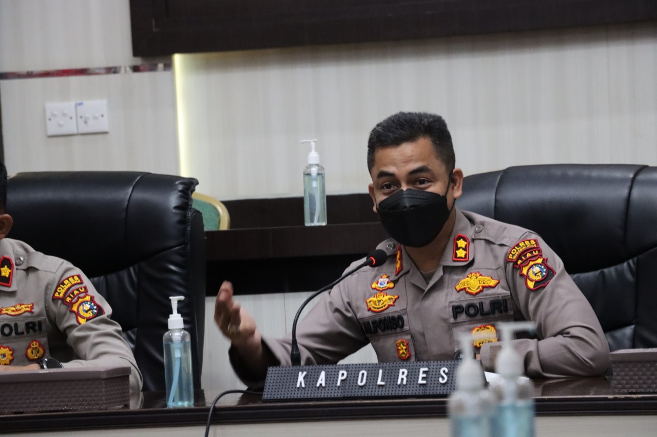 Luar Biasa, Polres Inhu Lakukan Ini Agar Perjalanan Mudik Aman dan Sehat