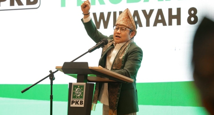 Buntut Paskibraka Lepas Jilbab, Cak Imin Minta Kepala BPIP Diganti